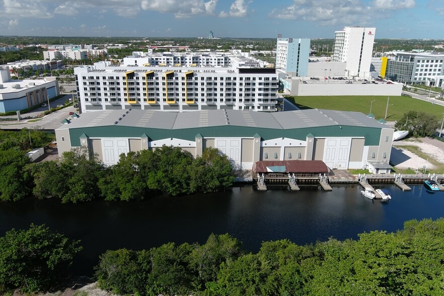 90 N Bryan Rd, Dania Beach, FL for sale - Building Photo - Image 2 of 8