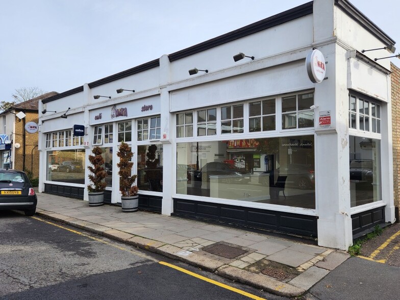 202-204 High St, Barnet for lease - Building Photo - Image 1 of 1