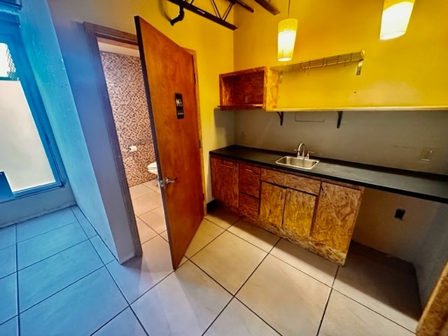 1215 SE 8th Ave, Portland, OR for lease - Building Photo - Image 3 of 8