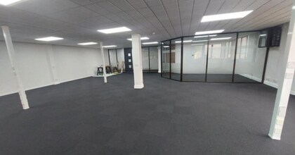 Luckyn Ln, Basildon à louer Photo intérieure- Image 1 de 2