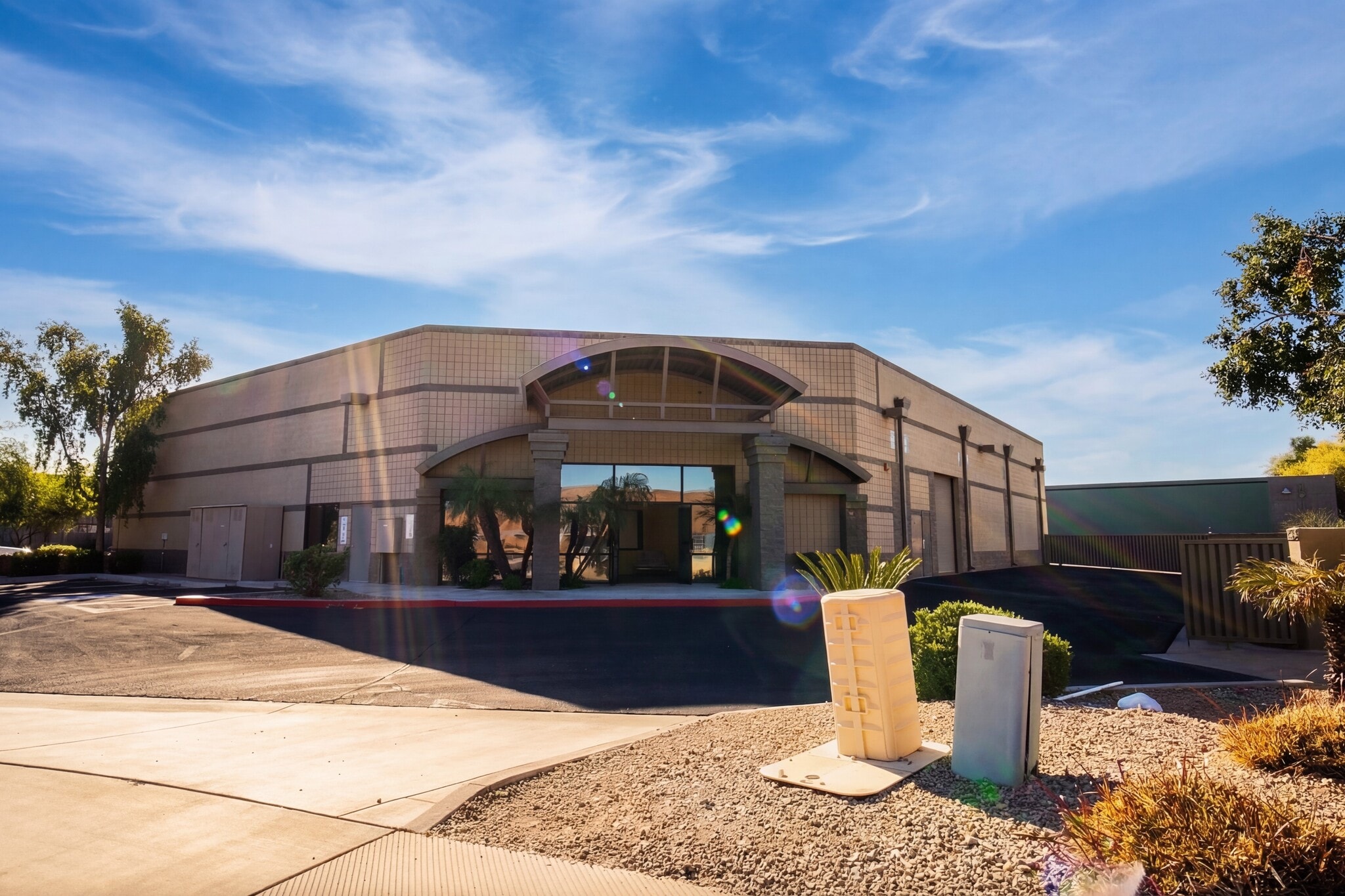 4143 W Venus Way, Chandler, AZ for sale Primary Photo- Image 1 of 12