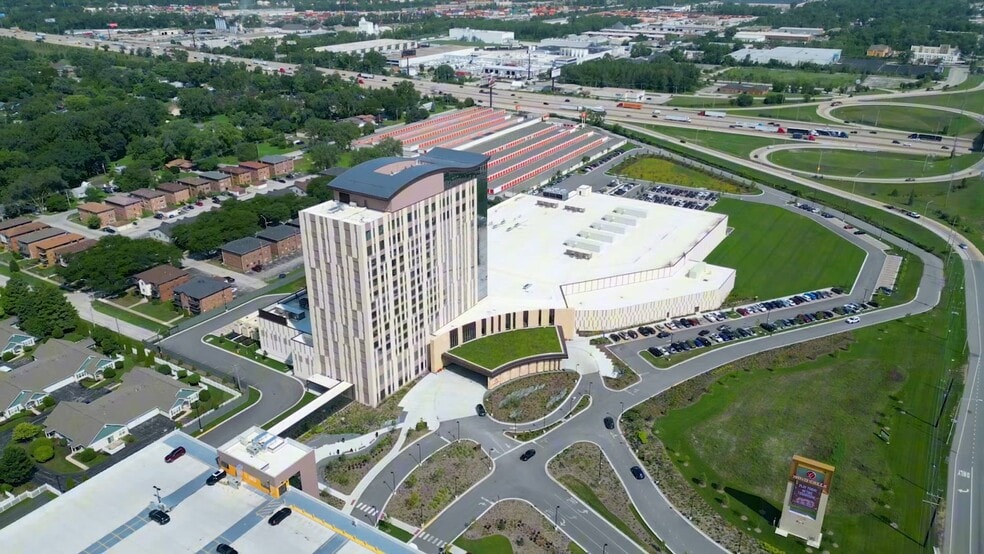 955 175th St, Homewood, IL for lease - Commercial Listing Video - Image 2 of 13