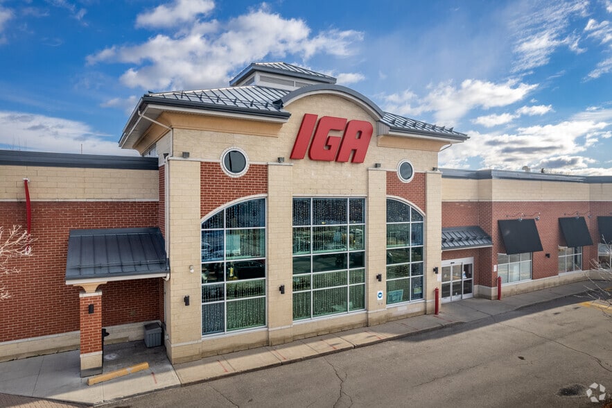 38 Pl du Commerce, Montréal, QC for sale - Building Photo - Image 1 of 1