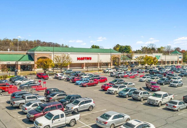 More details for 180-200 Rivendell Ct, Winchester, VA - Retail for Lease