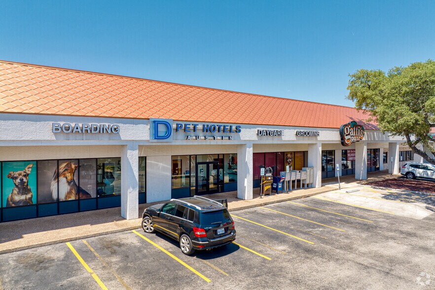 7101 Hwy 71 W, Austin, TX à louer - Photo du bâtiment - Image 3 de 6