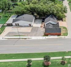 4020 S Walker Ave, Oklahoma City, OK - AERIAL map view