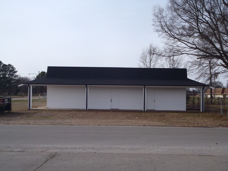 2025 McLarty Dr, Newport, AR à vendre - Photo du bâtiment - Image 3 de 59