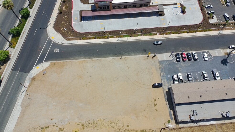 SWC Mission Blvd & Stobbs Way, Riverside, CA for lease - Building Photo - Image 3 of 13