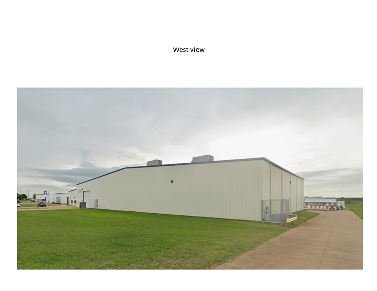 1210 SW Gilbert Gibson Rd, Lawton, OK for sale - Building Photo - Image 2 of 4