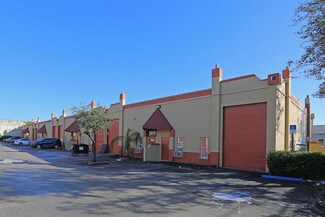 Plus de détails pour 8430-8450 NW 68th St, Miami, FL - Industriel à louer