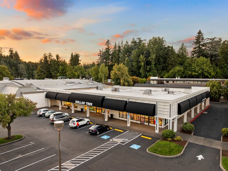 6521-6743 SW Beaverton Hillsdale Hwy, Portland, OR à louer - Photo du bâtiment - Image 2 de 8