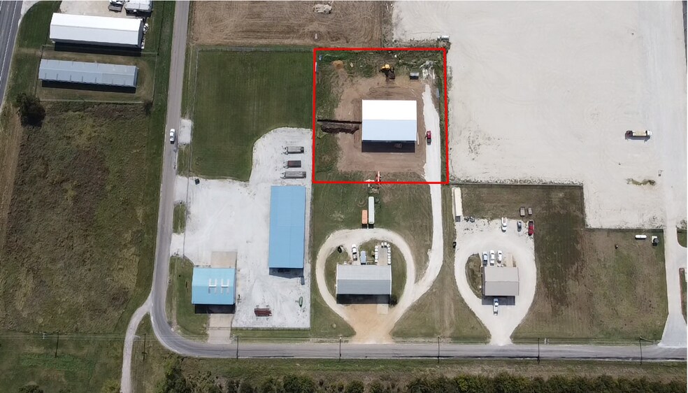 490 Locust St, Whitesboro, TX à louer - Photo du bâtiment - Image 2 de 9