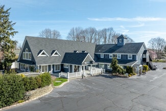 Plus de détails pour 195 N Country Rd, Miller Place, NY - Commerce de détail à vendre