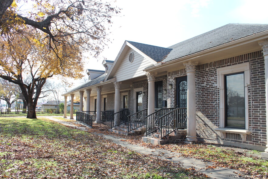 3403 N Beach St, Fort Worth, TX for lease - Building Photo - Image 3 of 15