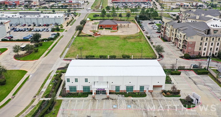 2880 Broadway Bend Dr, Pearland, TX for sale - Primary Photo - Image 1 of 5
