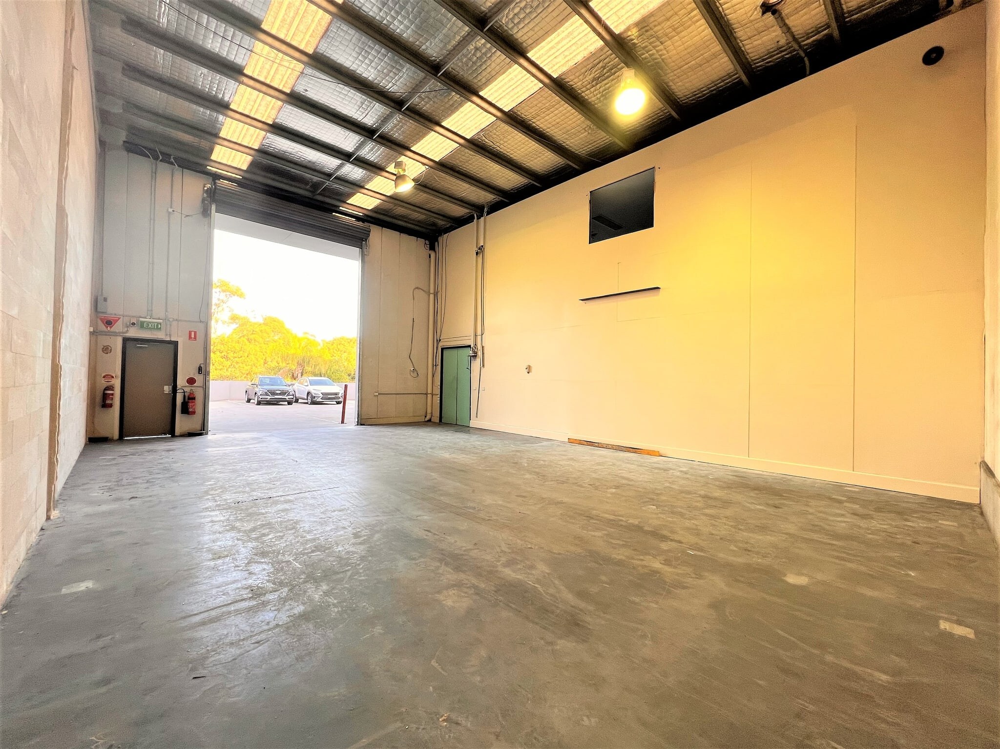 9 Apollo St, Warriewood for lease Interior Photo- Image 1 of 2