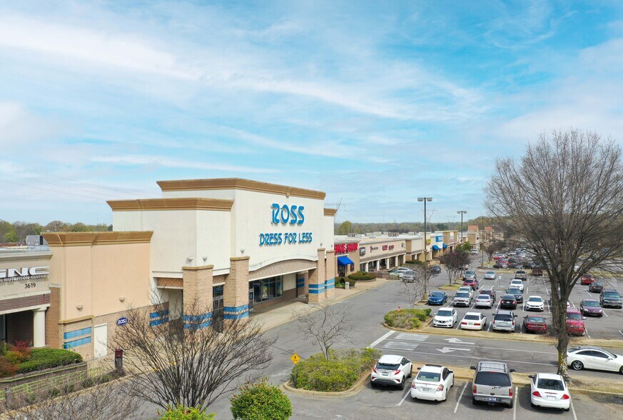 3551 Riverdale Rd, Memphis, TN à vendre - Photo du bâtiment - Image 2 de 4