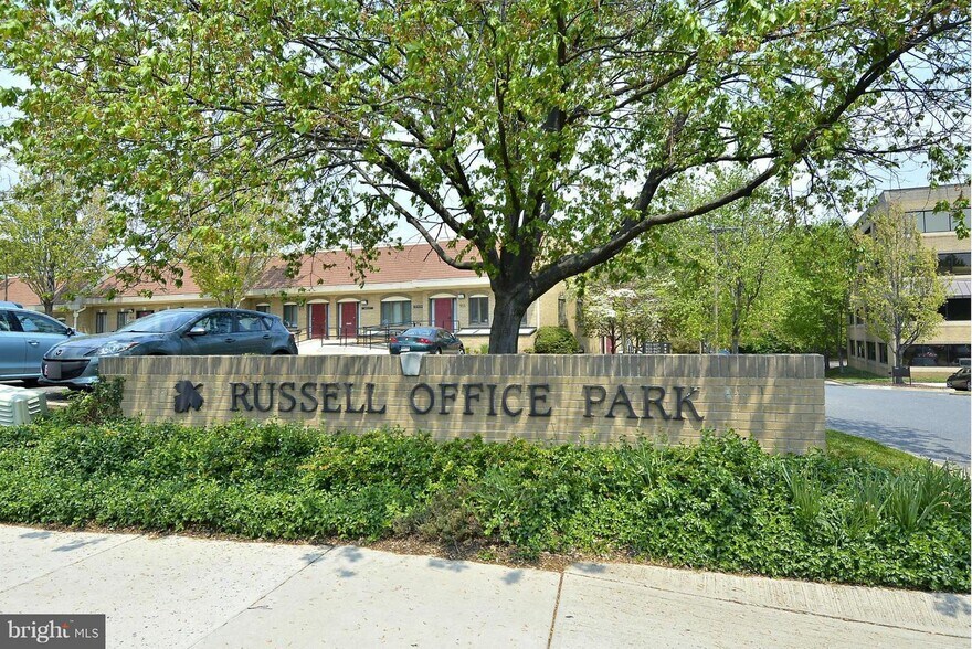 965 Russell Ave, Gaithersburg, MD à louer - Photo du bâtiment - Image 1 de 12