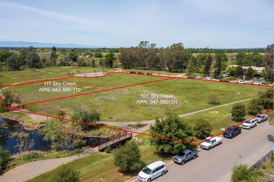 101 Sky Creek Ct, Chico, CA à vendre - Photo du bâtiment - Image 3 de 5