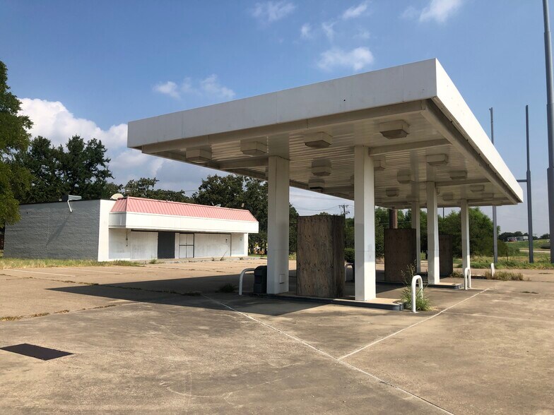 1026 E Craven Ave, Waco, TX à vendre - Photo du bâtiment - Image 2 de 5