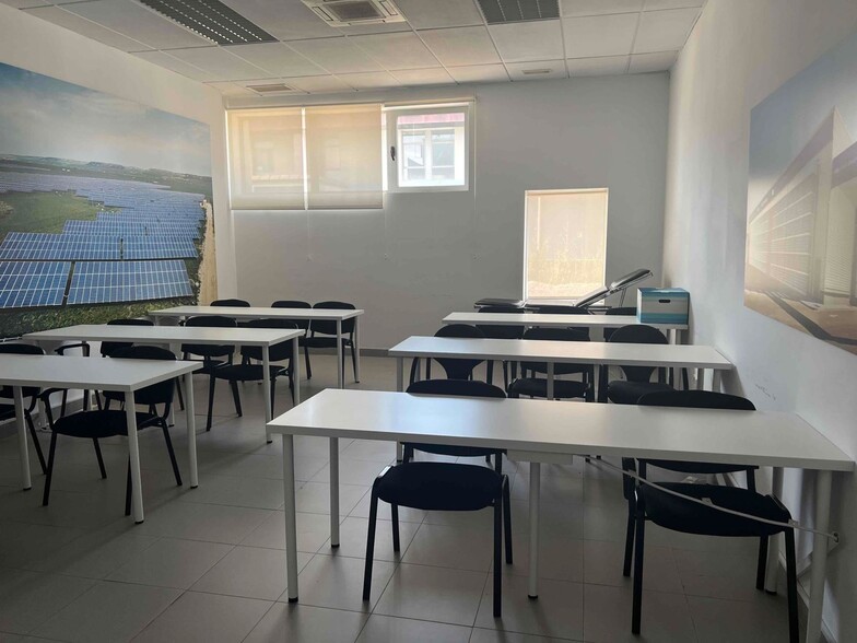 Industrial in San Agustín del Guadalix, Madrid for lease - Interior Photo - Image 3 of 12