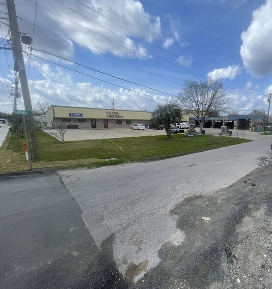 243 Canal St, Luling, LA à vendre - Photo du bâtiment - Image 3 de 12