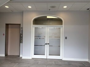 3800 Mansell Rd, Alpharetta, GA for lease Interior Photo- Image 1 of 9