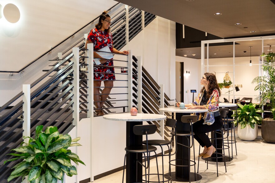 1925 Century Park E, Los Angeles, CA à louer - Photo intérieure - Image 2 de 10