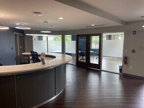 331 Alcove Rd, Mooresville, NC for lease Interior Photo- Image 1 of 7