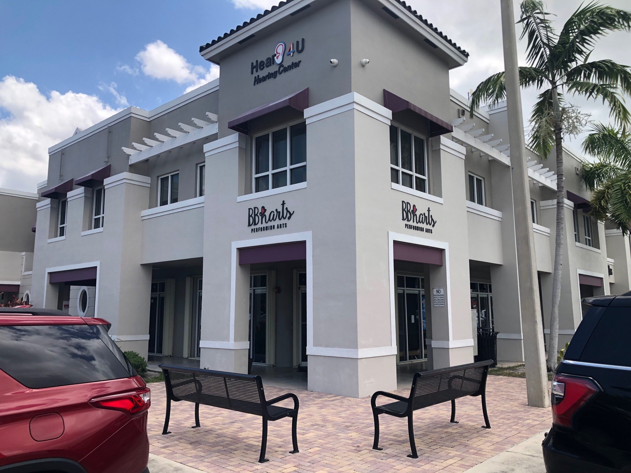 17670 NW 78th Ave, Hialeah, FL à vendre Photo du bâtiment- Image 1 de 1