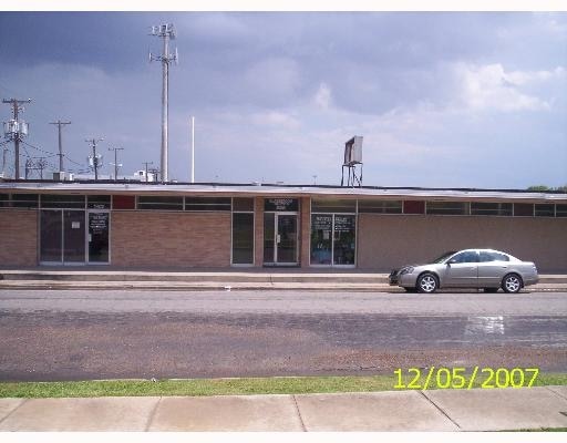 525 Glazebrook St, Corpus Christi, TX for lease - Building Photo - Image 3 of 11