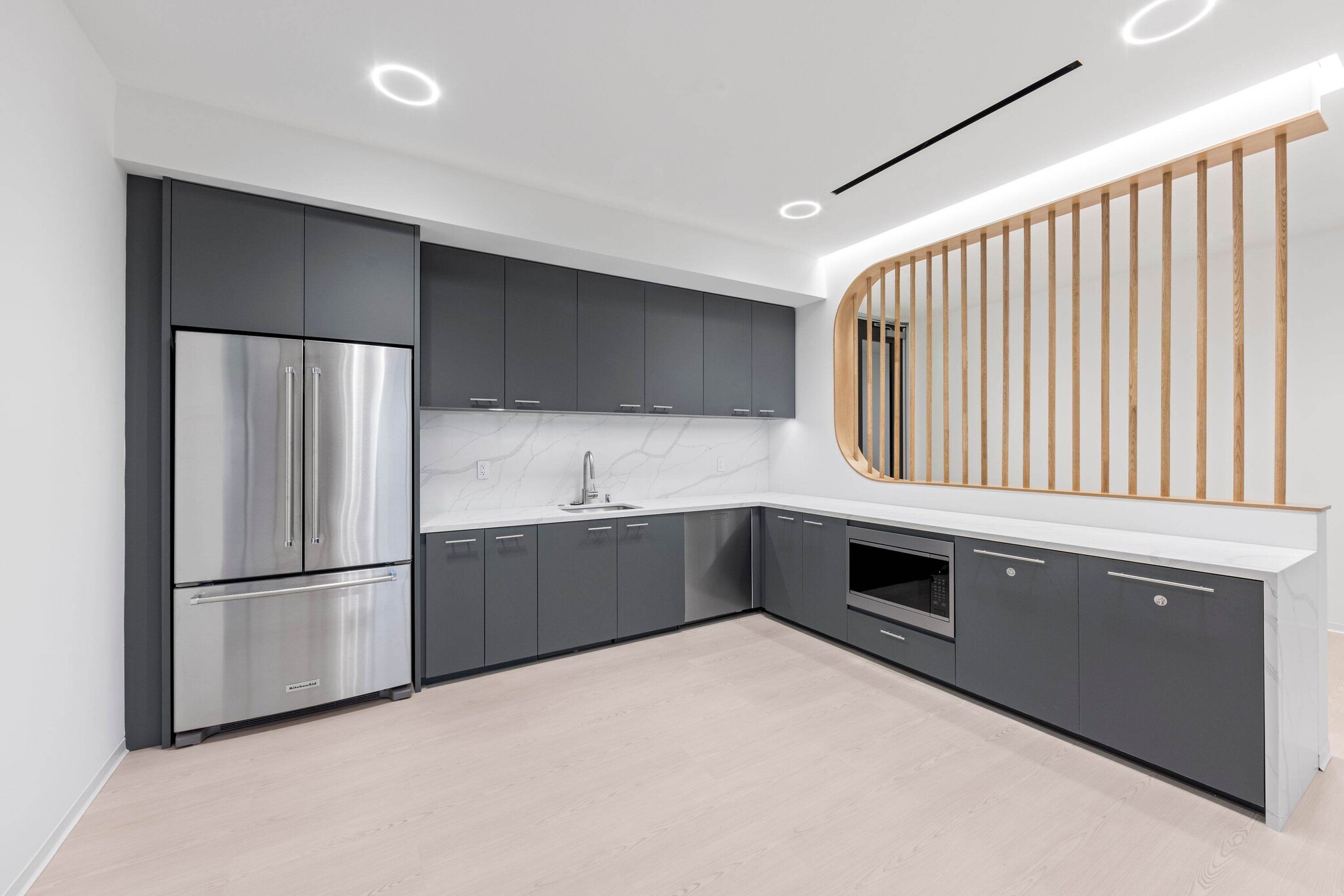 18100 Von Karman Ave, Irvine, CA à louer Photo intérieure- Image 1 de 4