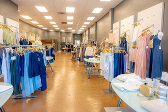 2652-2658 Broadway, Redwood City, CA for lease Interior Photo- Image 2 of 7