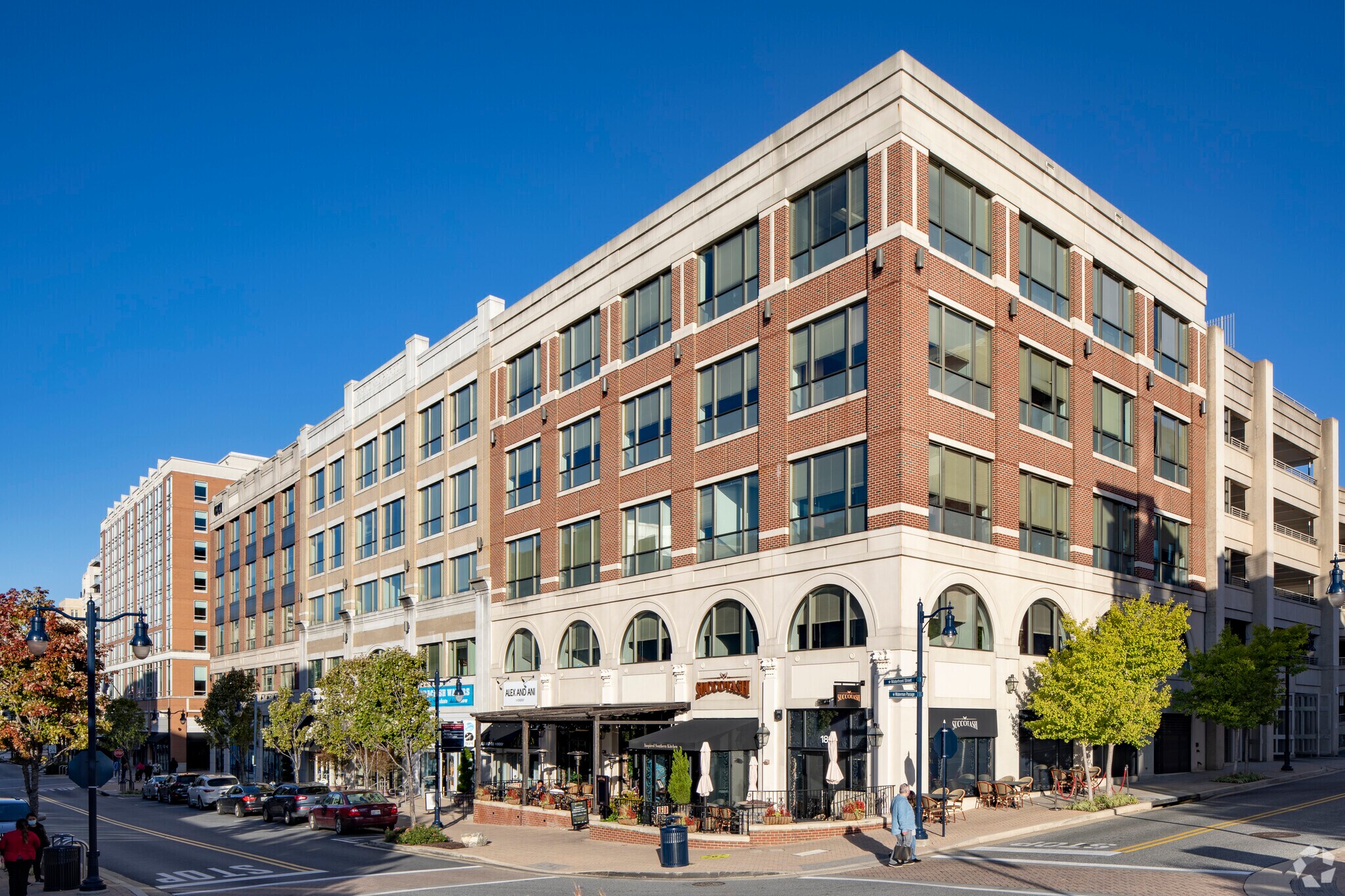 174 Waterfront St, Oxon Hill, MD for lease Building Photo- Image 1 of 5