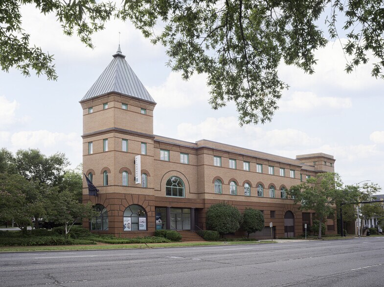 950 N Washington St, Alexandria, VA à louer - Photo du bâtiment - Image 1 de 19