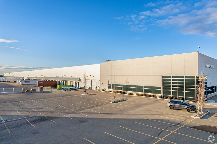 12806 170th St NW, Edmonton, AB for lease - Building Photo - Image 1 of 6