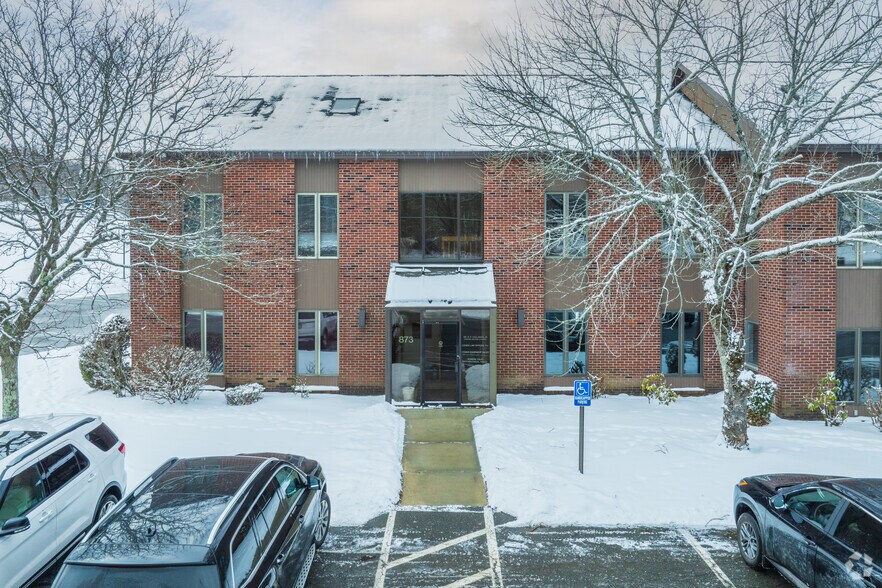 873 Turnpike St, North Andover, MA à vendre - Photo du bâtiment - Image 2 de 14