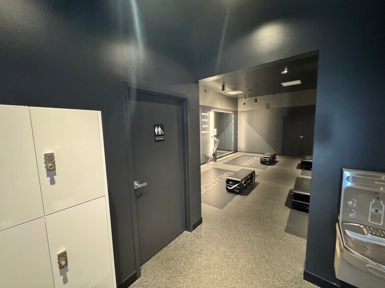 13351 Rock Wren Ln, Riverton, UT à louer - Photo du bâtiment - Image 2 de 6