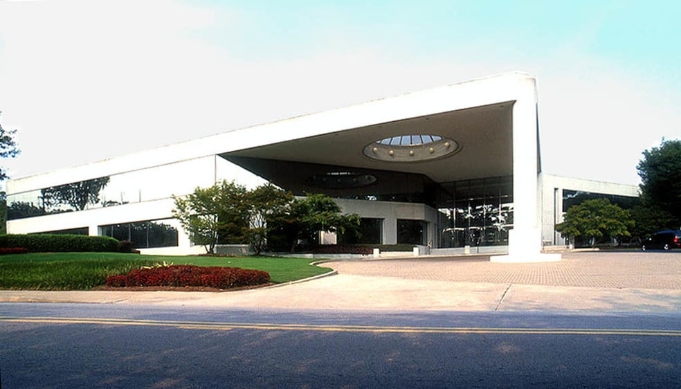 2060 Mount Paran Rd NW, Atlanta, GA for lease - Building Photo - Image 2 of 8