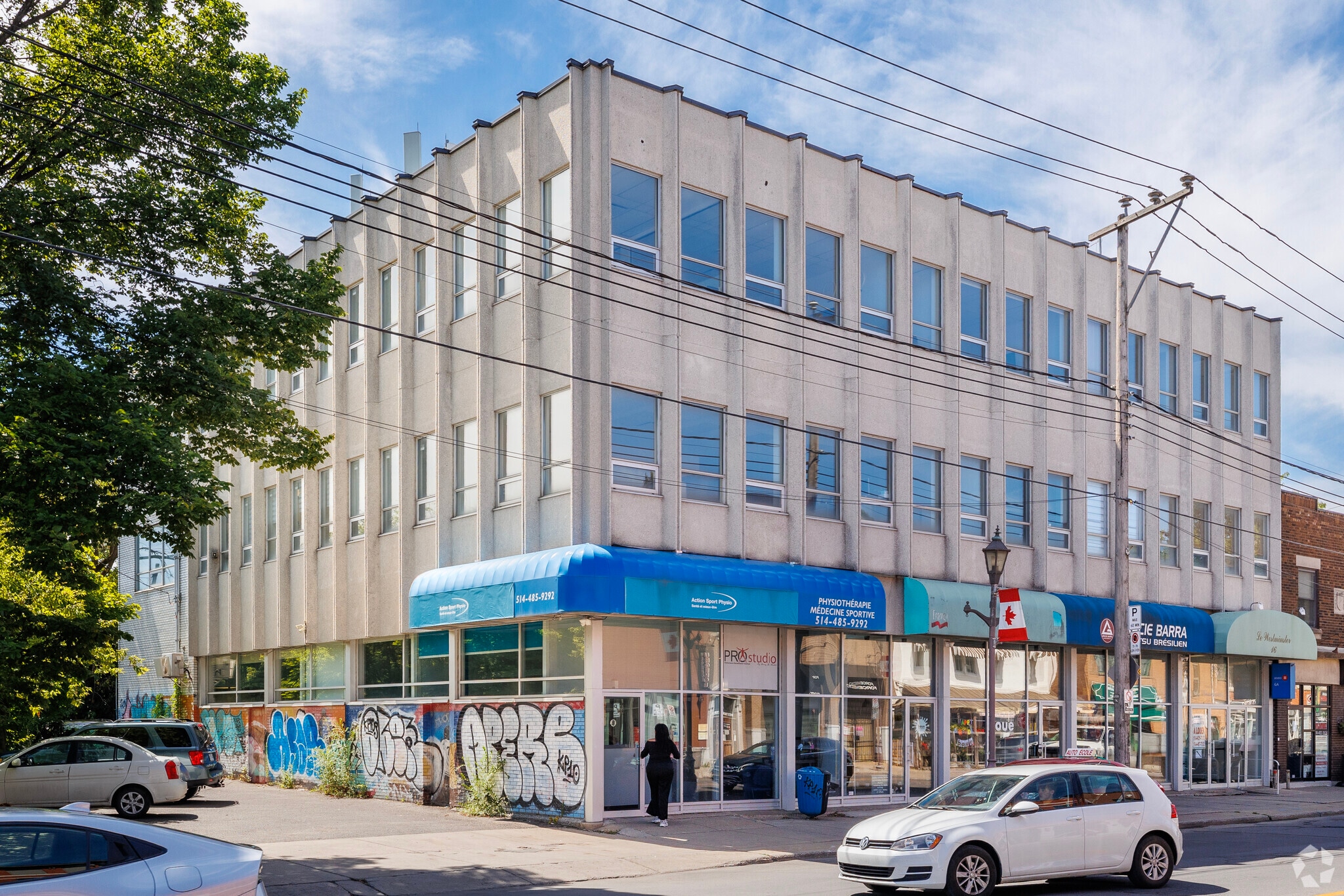 16 Av Westminster N, Montréal-Ouest, QC for lease Primary Photo- Image 1 of 4