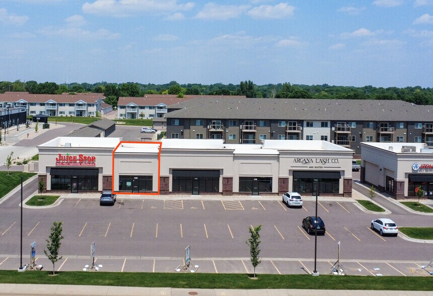 1400-1416 E 69th St, Sioux Falls, SD à louer - Photo du bâtiment - Image 2 de 3