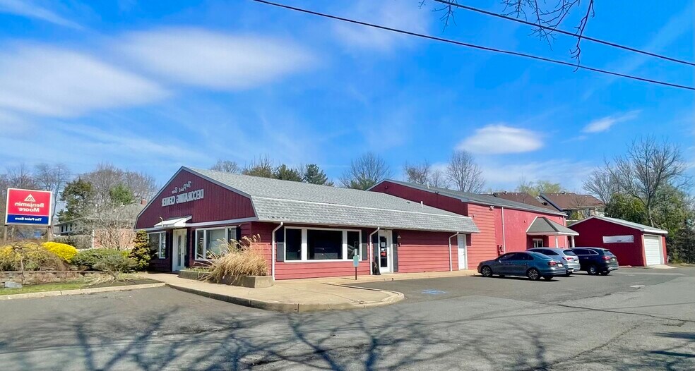 4018 Quakerbridge Rd, Trenton, NJ à vendre - Photo du bâtiment - Image 2 de 3