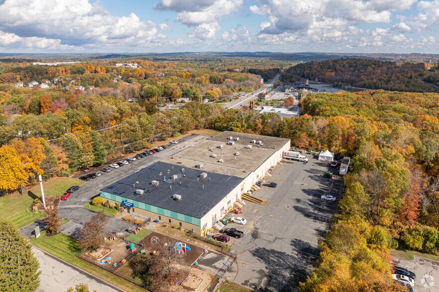 910 Boston Tpke, Shrewsbury, MA for lease - Building Photo - Image 2 of 5