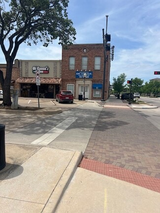Plus de détails pour 101 S Main St, Irving, TX - Bureau/Commerce de détail à louer