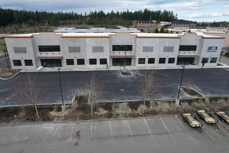 21795 Quickstep Ct NW, Poulsbo, WA for lease - Building Photo - Image 2 of 7