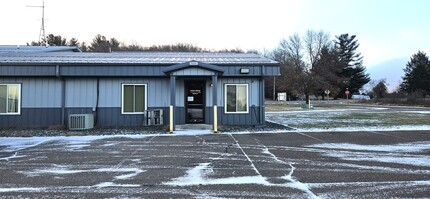 11786 E Melby Rd, Chippewa Falls, WI for lease Building Photo- Image 1 of 4