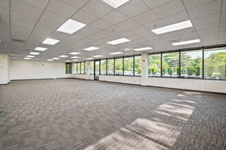 200 E Campus View Blvd, Columbus, OH for lease Interior Photo- Image 2 of 3