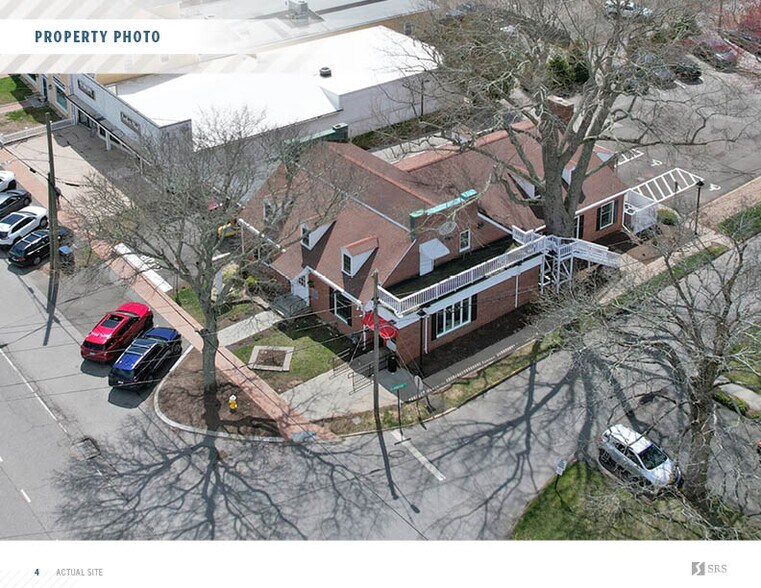 107 Main St, Old Saybrook, CT à vendre - Photo du bâtiment - Image 3 de 8