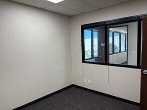 9420 Topanga Canyon Blvd, Chatsworth, CA for lease Interior Photo- Image 1 of 8
