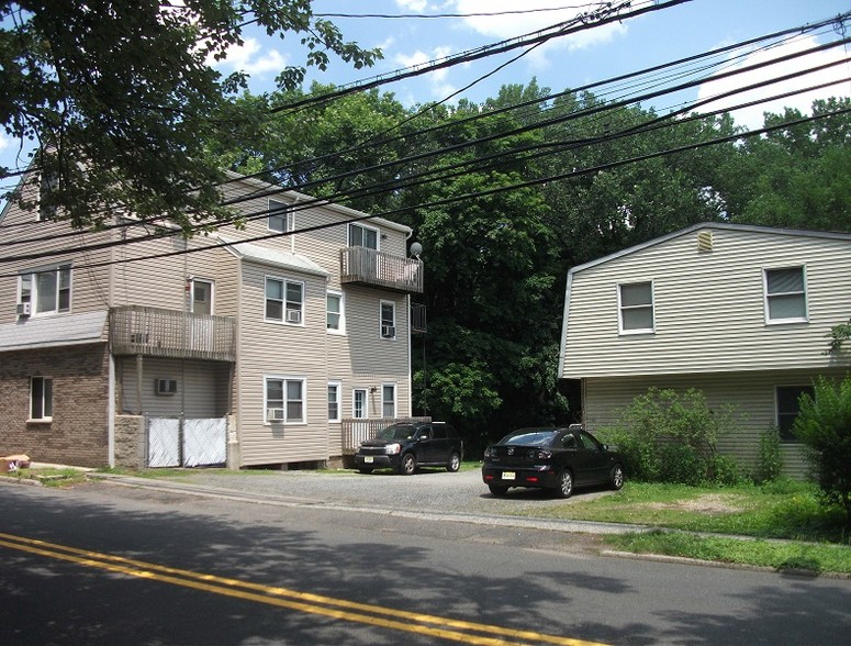 190-194 Saddle River Rd, Saddle Brook, NJ for sale - Primary Photo - Image 1 of 11